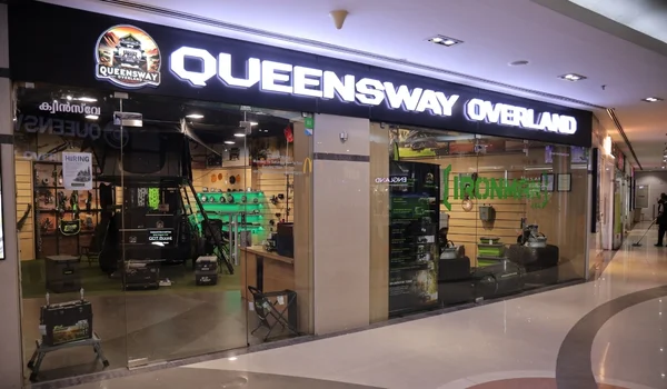 Queensway Overland Store Image
